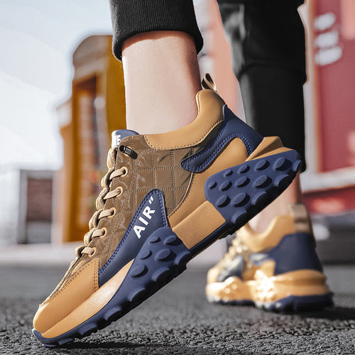 Sport- und Freizeitschuhe mit rutschfester Plattform 